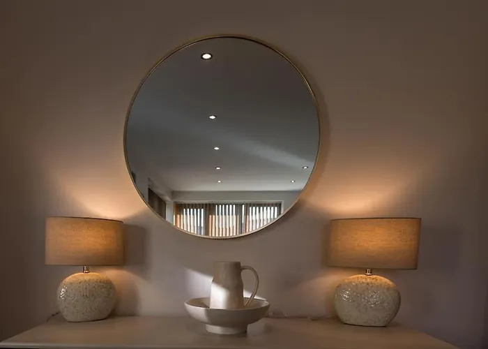 New Ground Floor 2-bedroom Appt *