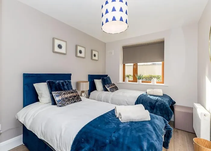 New Ground Floor 2-bedroom Appt *