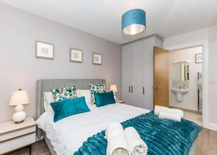 New Ground Floor 2-bedroom Appt